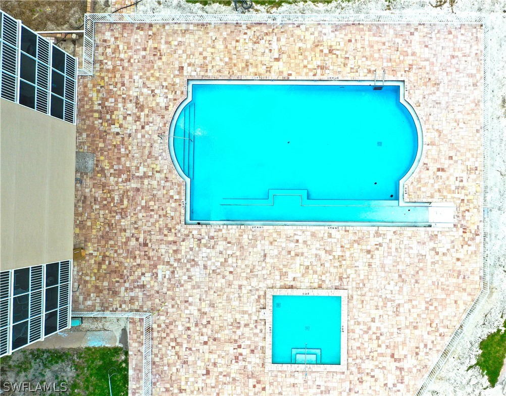 1 Bed Waterfront Home for Sale in Beach And Tennis Club, photo 15