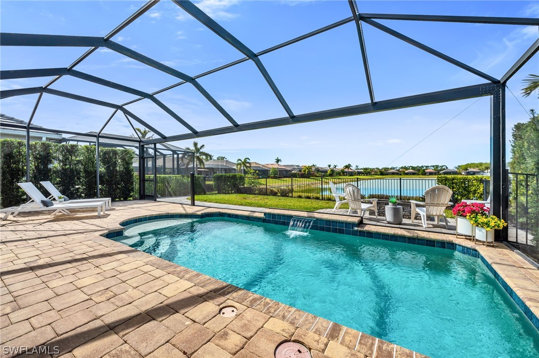 3 Bed Pool Home for Sale in Canopy, photo 15