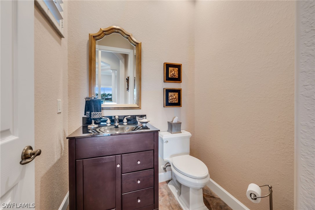 3 Bed Pool Home for Sale in Hollybrook, photo 15