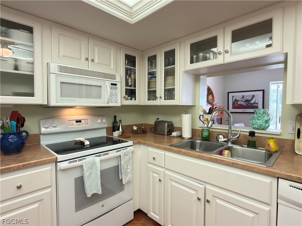 2 Bed Condominium for Sale in North Fort Myers, FL, $130,000 — photo 15