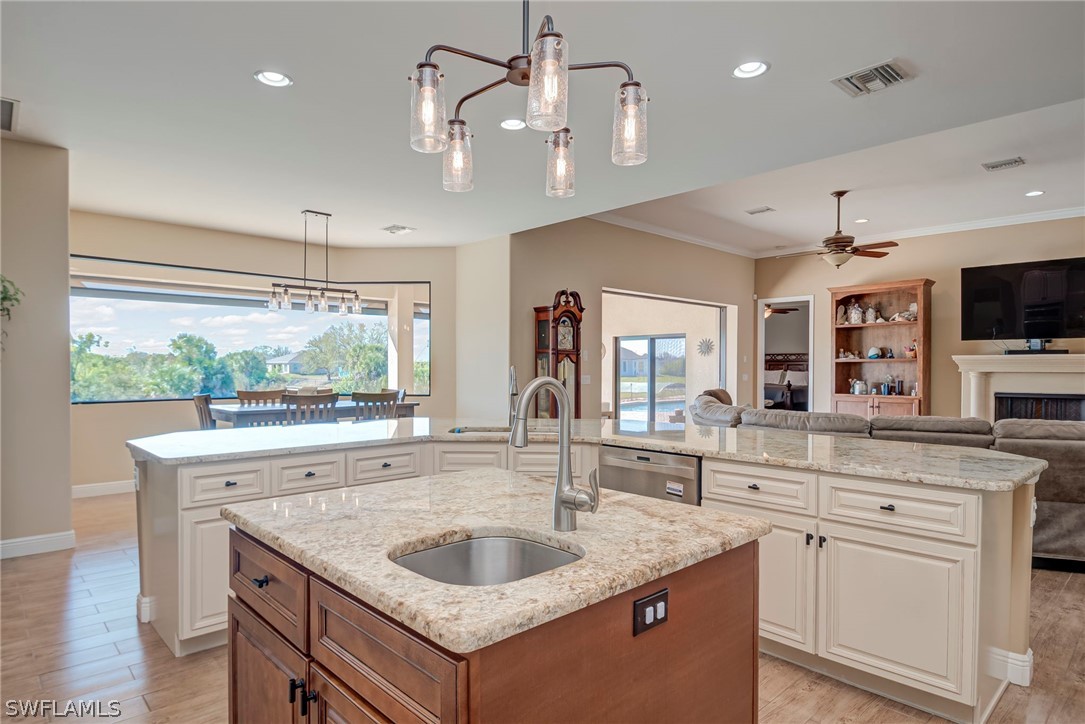 4 Bed Pool Home for Sale in Cape Coral, photo 15