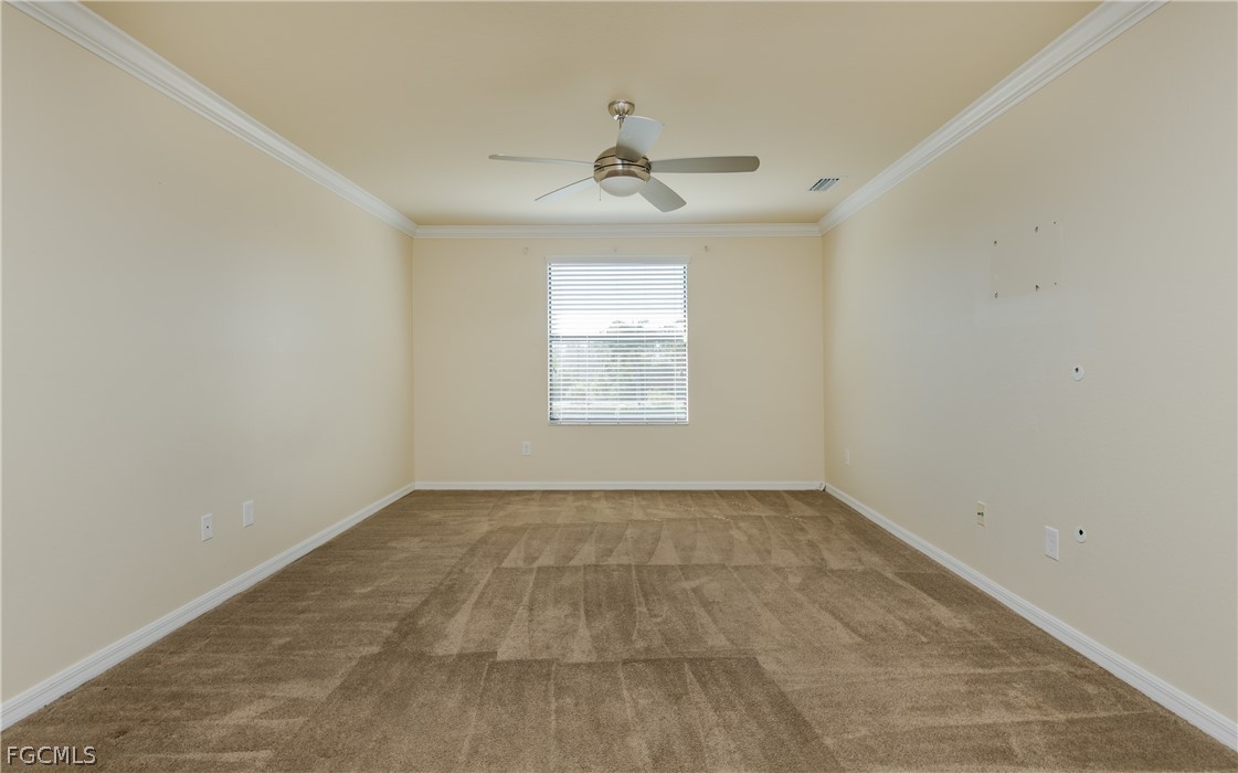 6 Bed Waterfront Home for Sale in Fort Myers, FL, $429,000 — photo 15