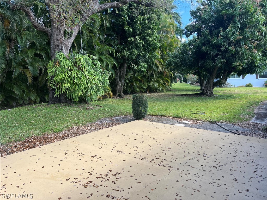 3 Bed SingleFamilyResidence for Sale in Edison Park, FL — photo 15