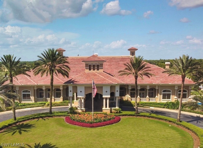 2 Bed Waterfront Home for Sale in Naples, photo 15