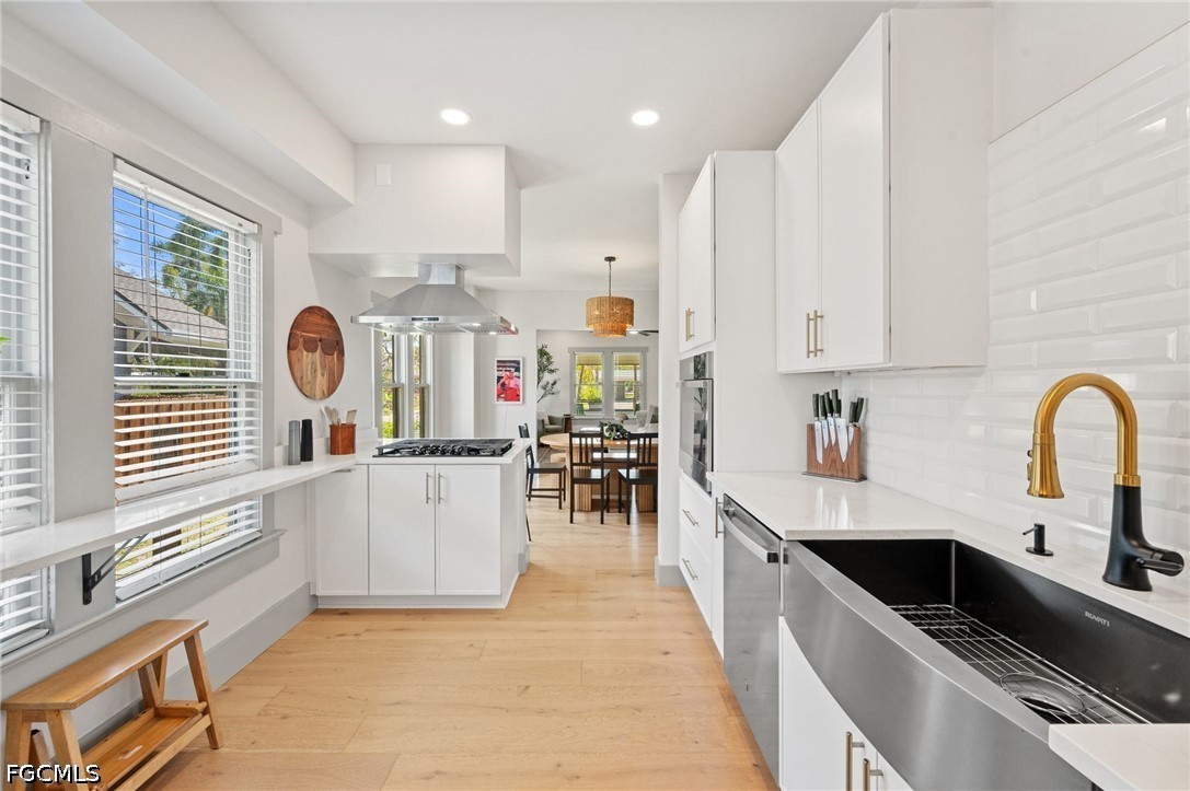 4 Bed SingleFamilyResidence for Sale in Dean Park, photo 15
