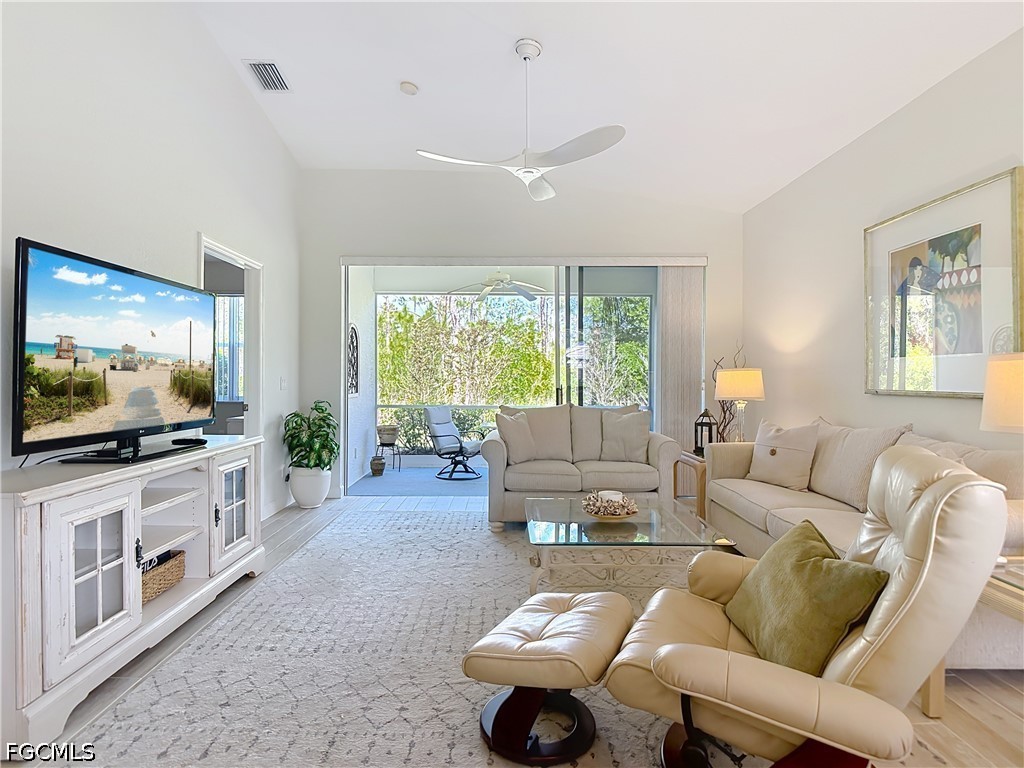 2 Bed Duplex for Sale in Del Vera Country Club, FL, $267,000 — photo 15