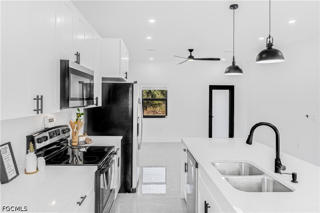 3 Bed SingleFamilyResidence for Sale in Lehigh Acres, FL — photo 15