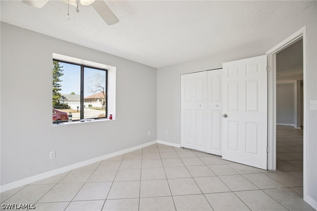 2 Bed SingleFamilyResidence for Sale in San Carlos Park, photo 15