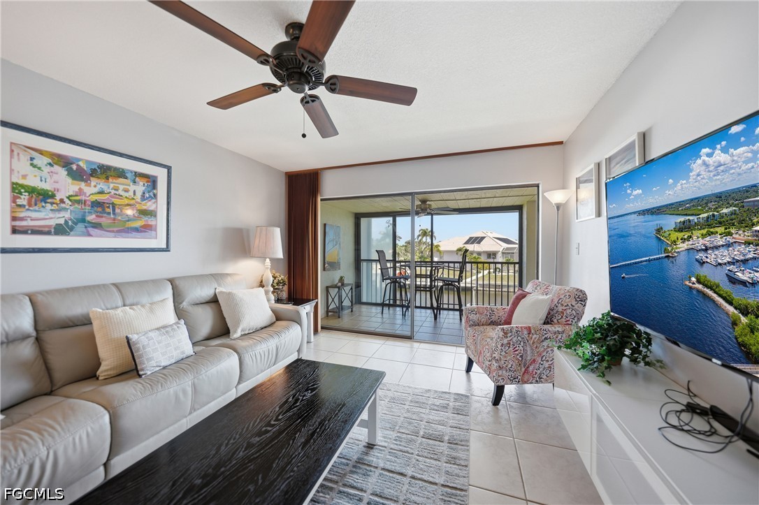 2 Bed Waterfront Home for Sale in Punta Gorda, FL, $269,000 — photo 15