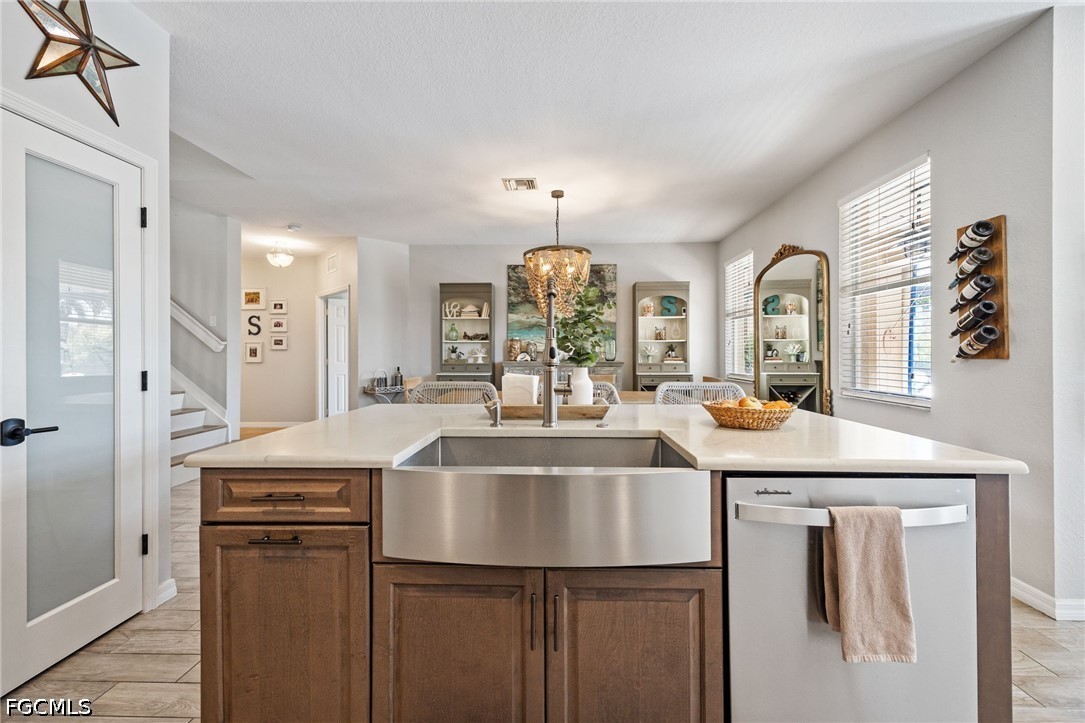 4 Bed Pool Home for Sale in Catalina Isles, photo 15