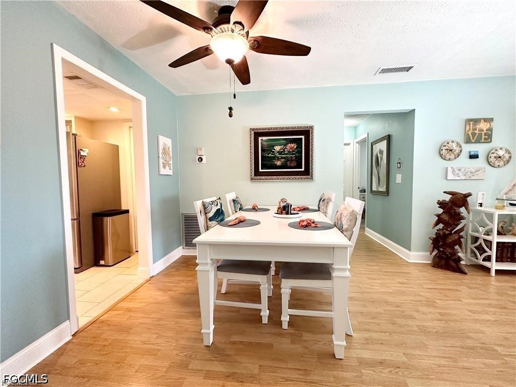 2 Bed Pool Home for Sale in Cape Coral, photo 15