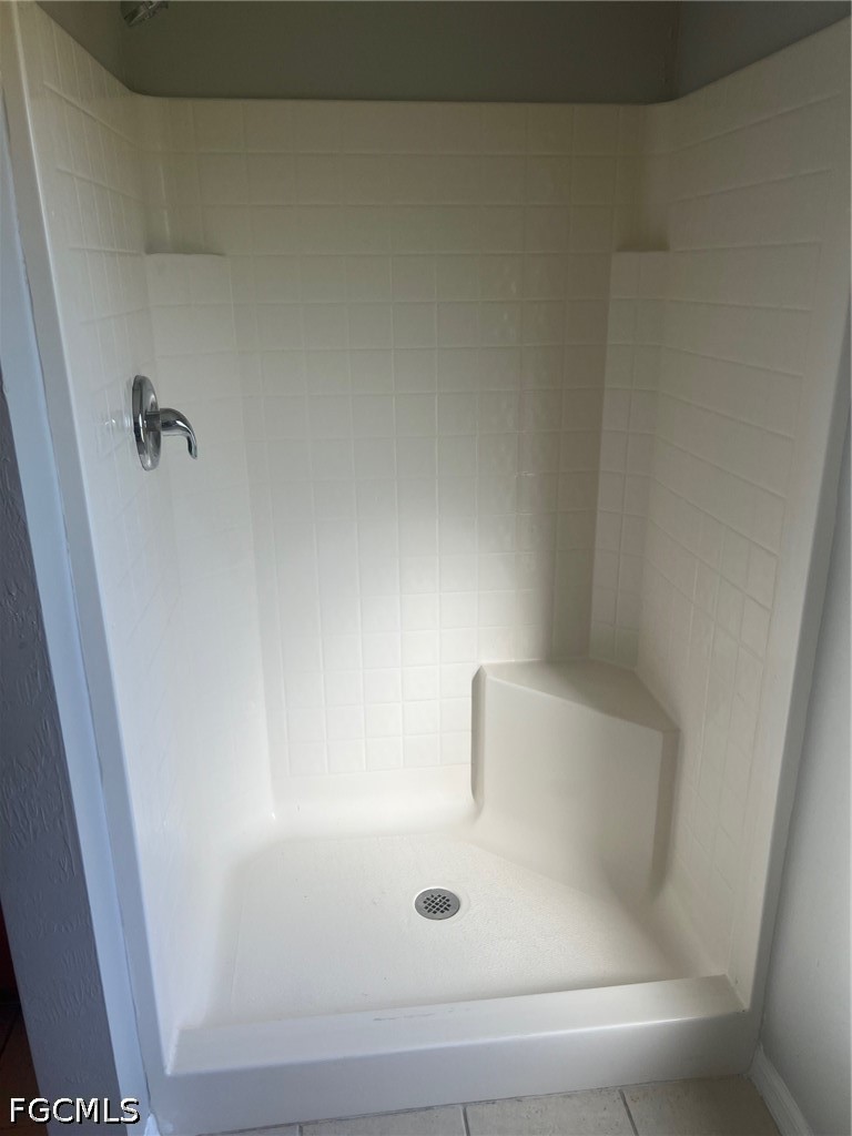 4 Bed SingleFamilyResidence for Sale in Lehigh Acres, FL — photo 15