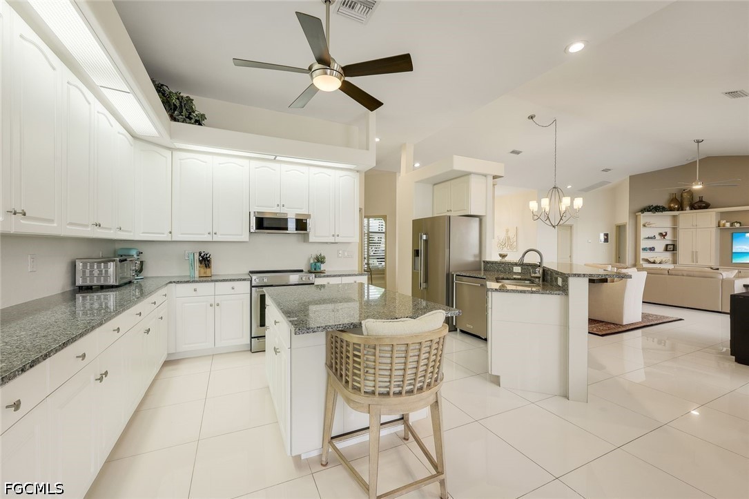 3 Bed Pool Home for Sale in Cape Coral, photo 15