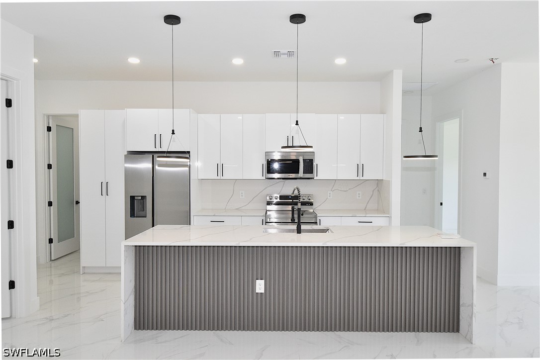 3 Bed SingleFamilyResidence for Sale in Lehigh Acres, FL — photo 15