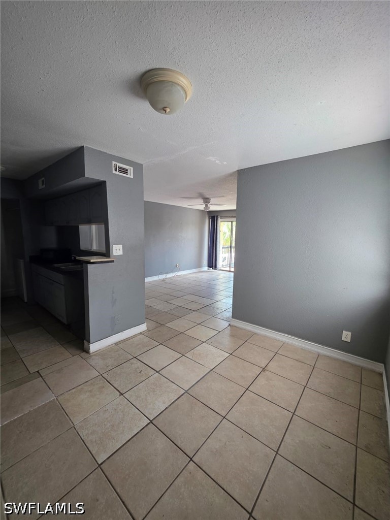 1 Bed Pool Home for Sale in Village Creek, photo 15