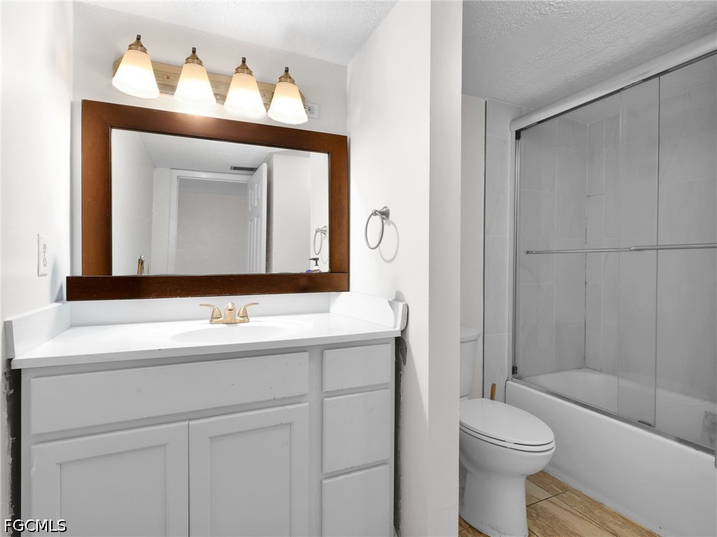 2 Bed Condominium for Sale in Windsor West, photo 15