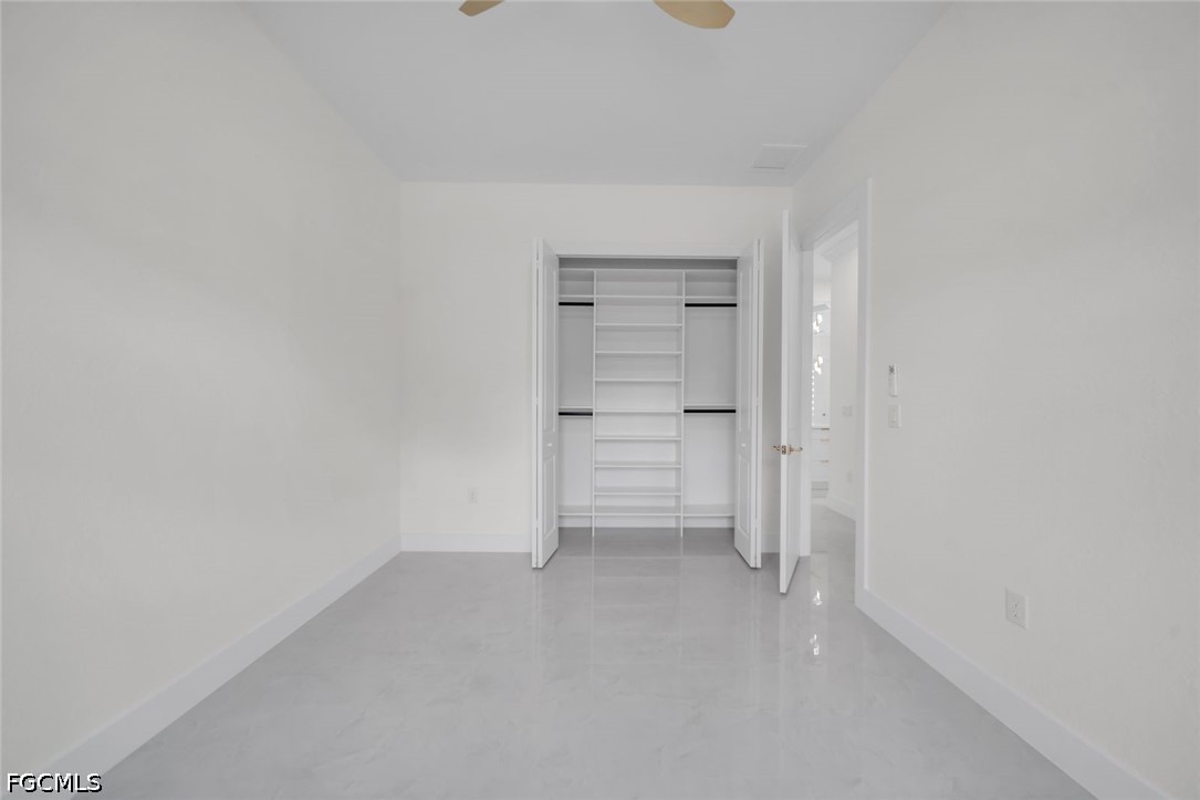 4 Bed SingleFamilyResidence for Sale in Lehigh Acres, photo 15