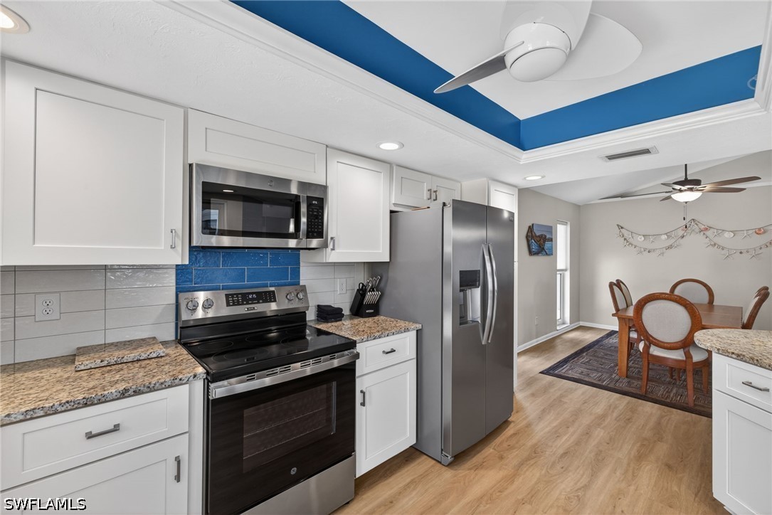 3 Bed Pool Home for Sale in Gulf Heights, photo 15
