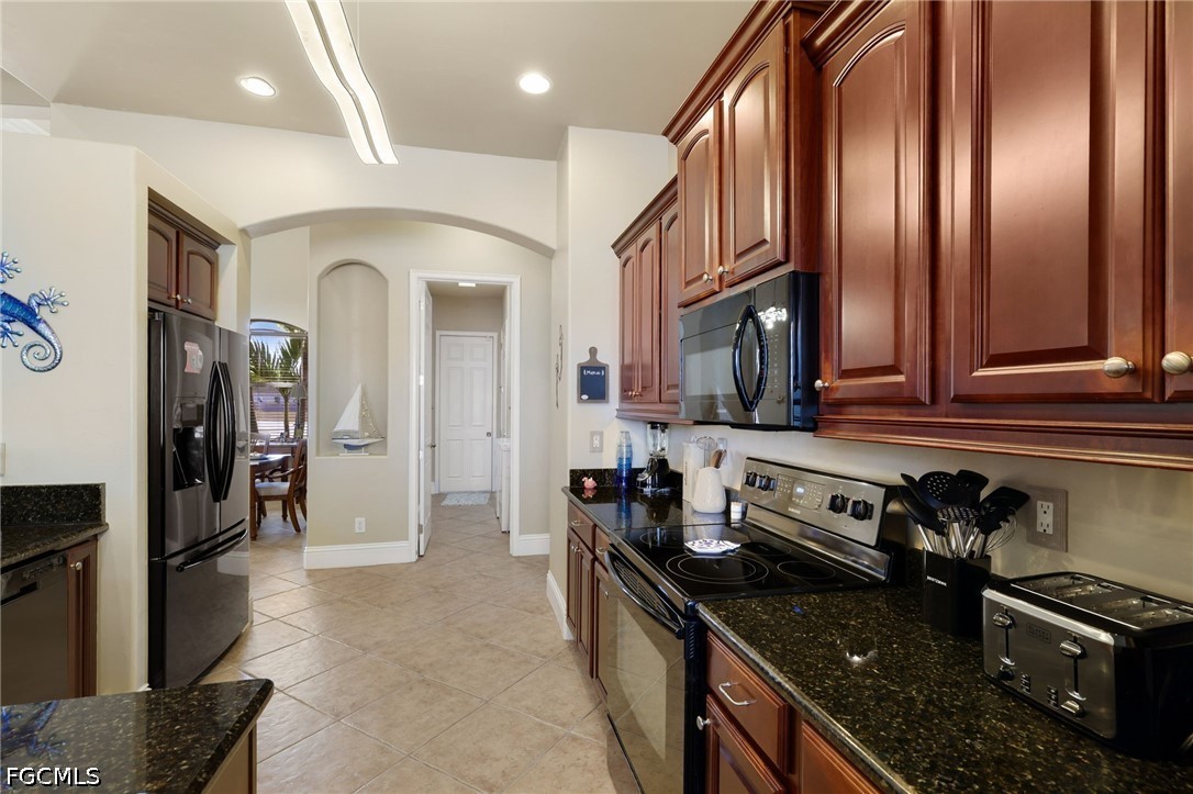 4 Bed Pool Home for Sale in Cape Coral, photo 15