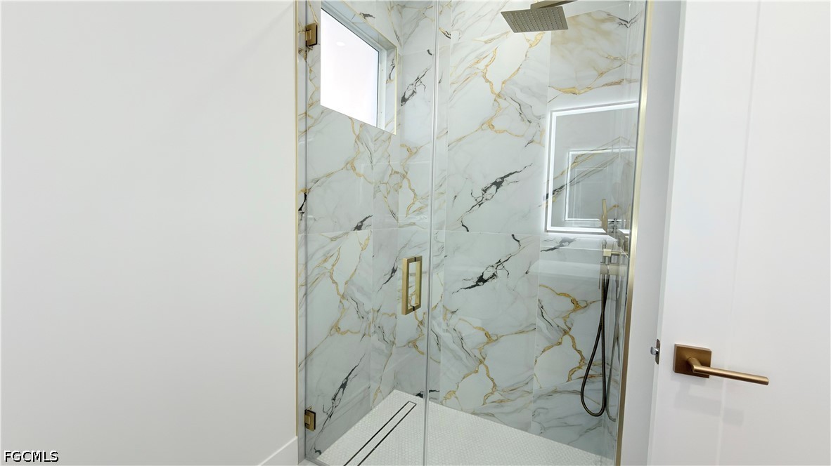 4 Bed SingleFamilyResidence for Sale in Lehigh Acres, photo 15
