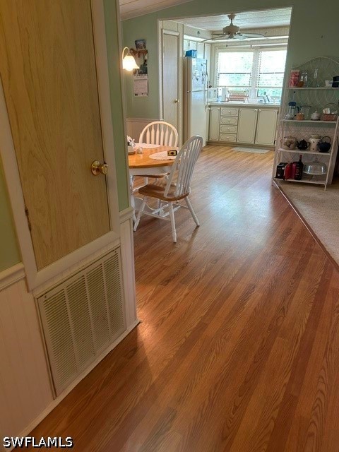 2 Bed ManufacturedHome for Sale in Naples, photo 15