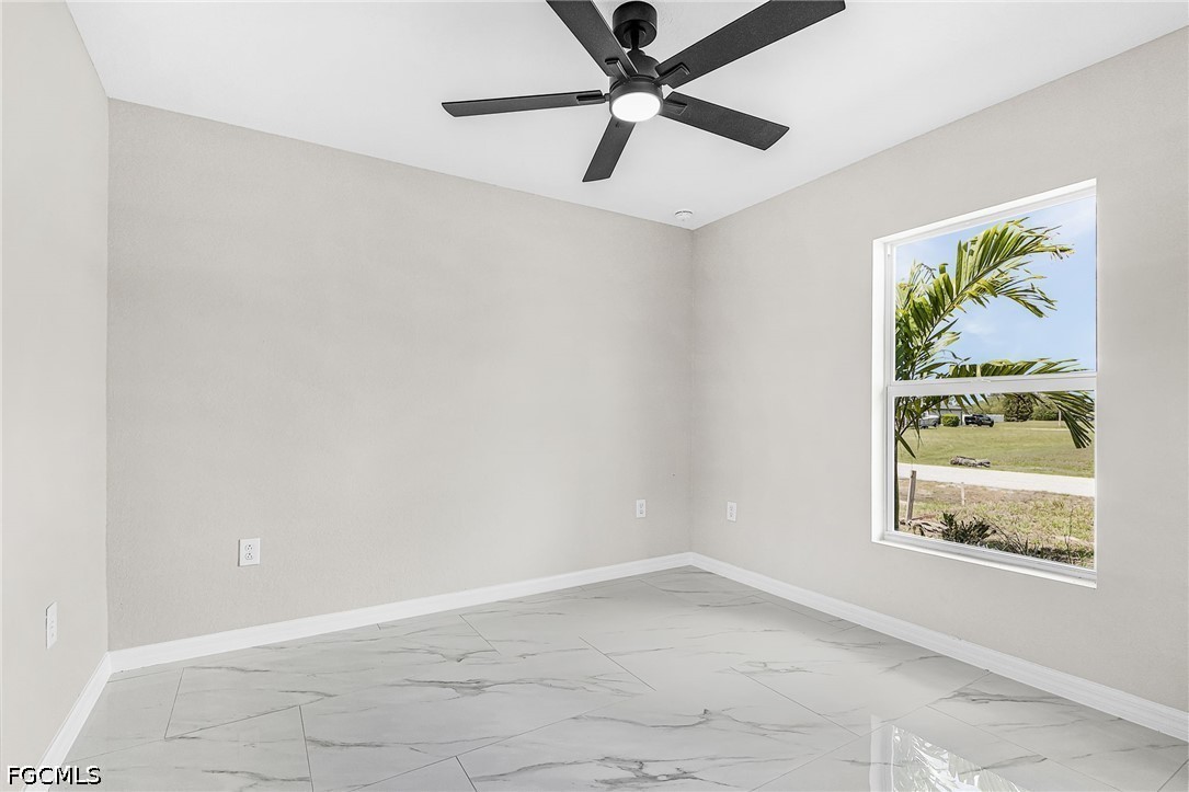 4 Bed Waterfront Home for Sale in Cape Coral, photo 15