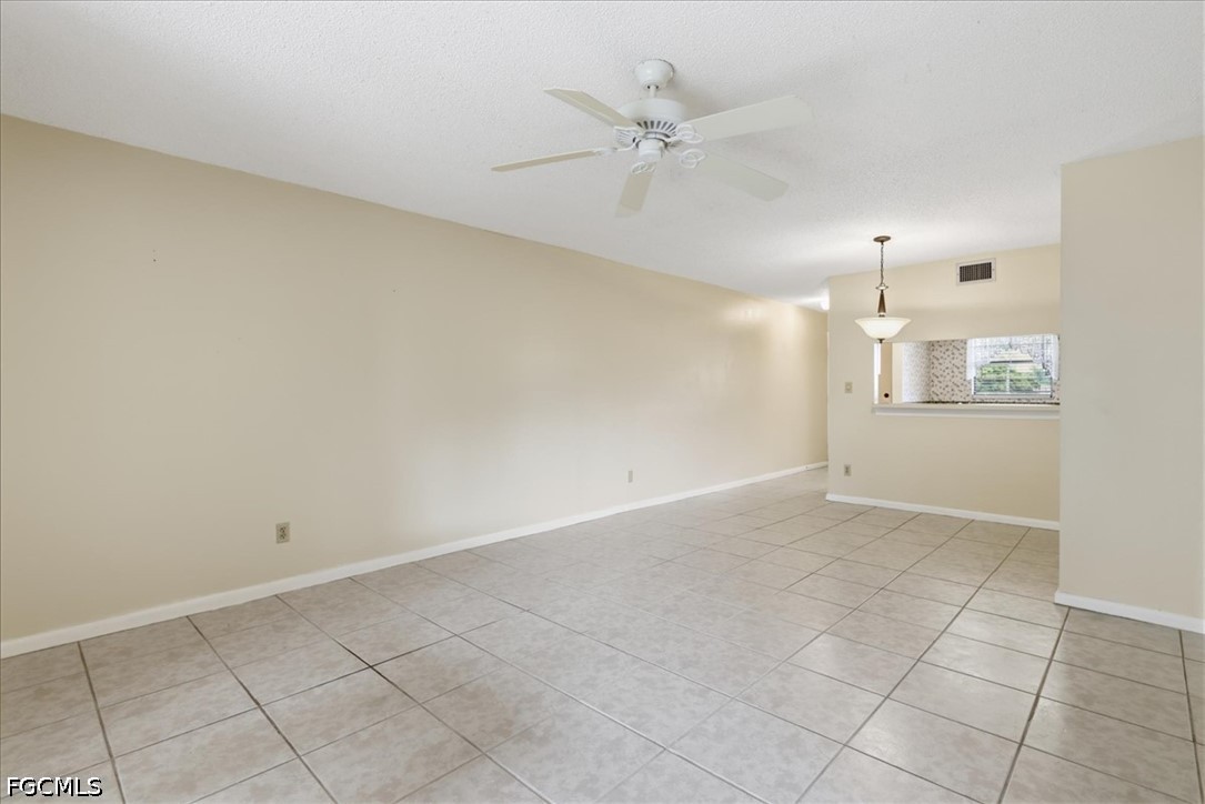 2 Bed Condominium for Sale in Fort Myers, photo 15