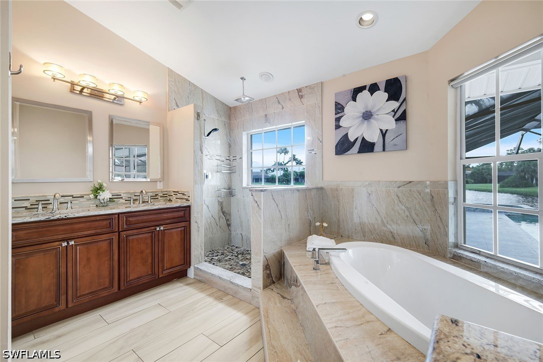 3 Bed Pool Home for Sale in Vanderbilt Lakes, FL, $799,000 — photo 15