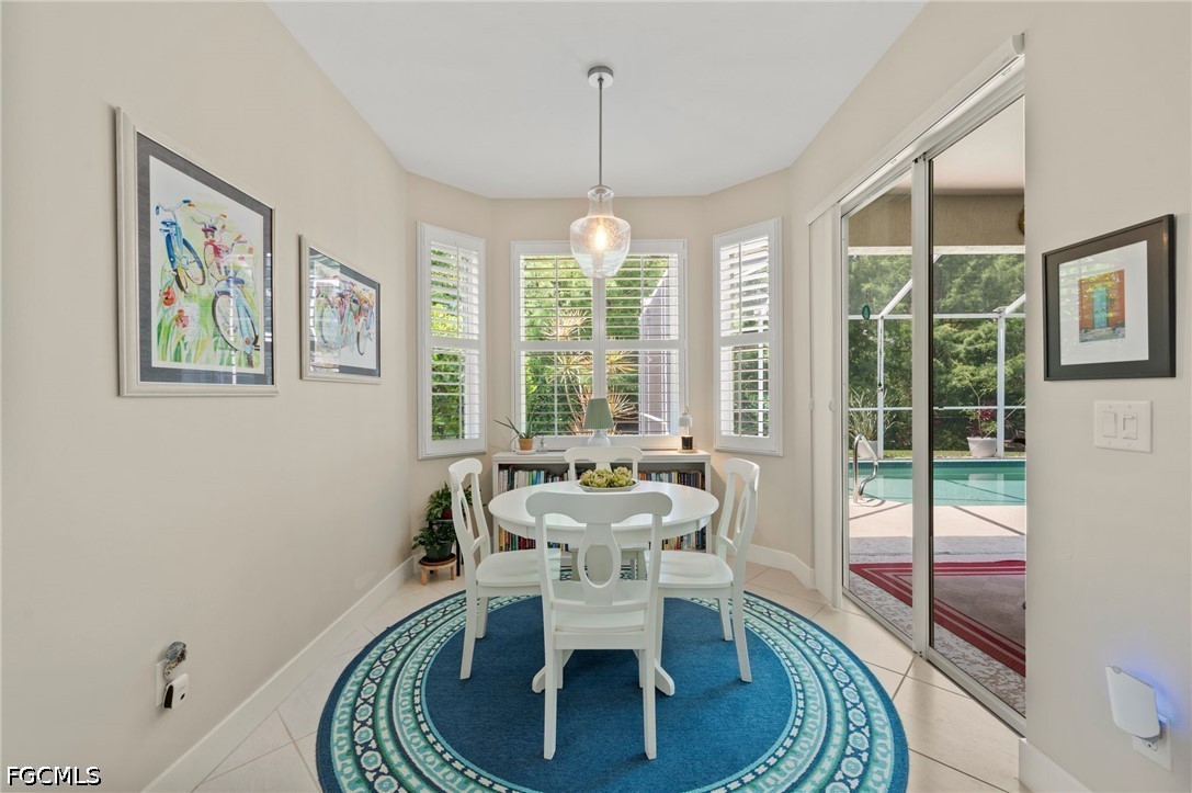 3 Bed Pool Home for Sale in Fort Myers, photo 15