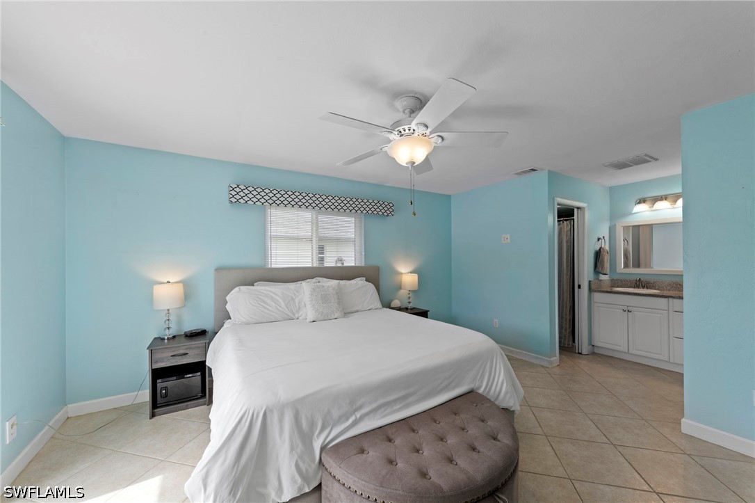 3 Bed Pool Home for Sale in Cape Coral, photo 15