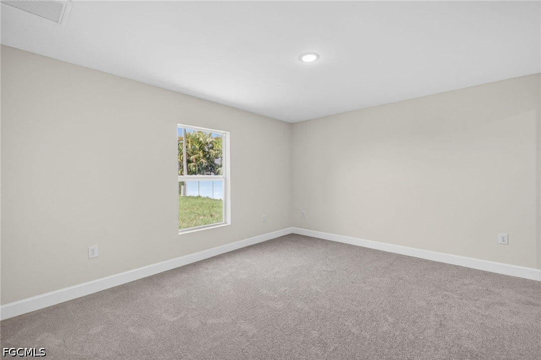 3 Bed SingleFamilyResidence for Sale in Cape Coral, photo 15
