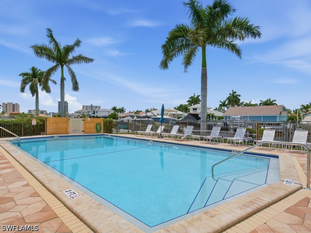 2 Bed Waterfront Home for Sale in Marco Island, photo 15