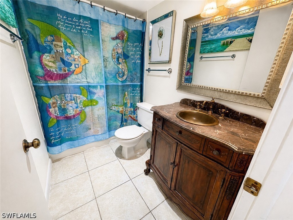 2 Bed Condominium for Sale in Naples, photo 15