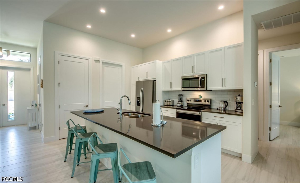 3 Bed Pool Home for Sale in Cape Coral, photo 15