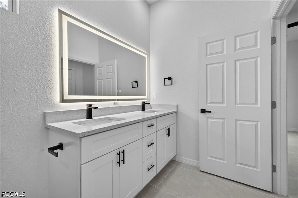 3 Bed SingleFamilyResidence for Sale in Lehigh Acres, FL — photo 15