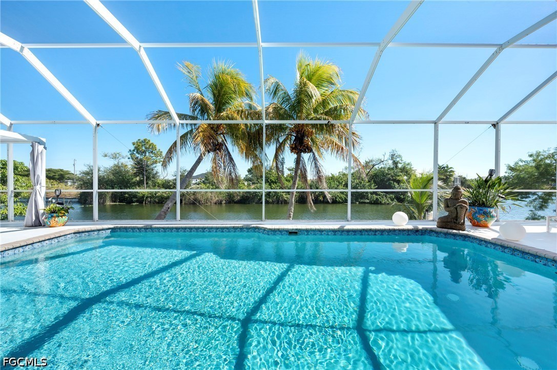 4 Bed Pool Home for Sale in Cape Coral, photo 15