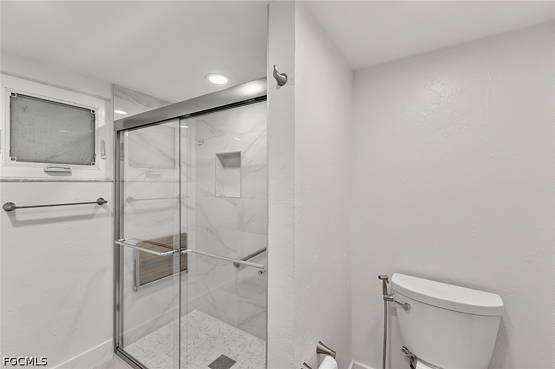 3 Bed SingleFamilyResidence for Sale in Cape Coral, photo 15