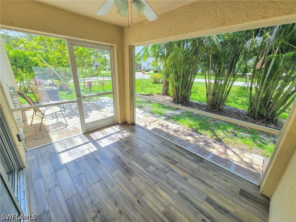 3 Bed SingleFamilyResidence for Sale in Oak Crest Villas, photo 15