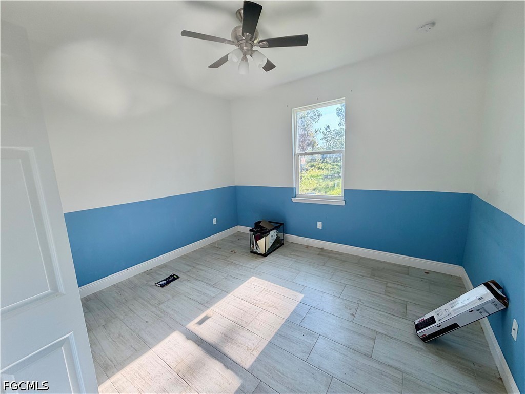 4 Bed SingleFamilyResidence for Sale in Lehigh Acres, photo 15