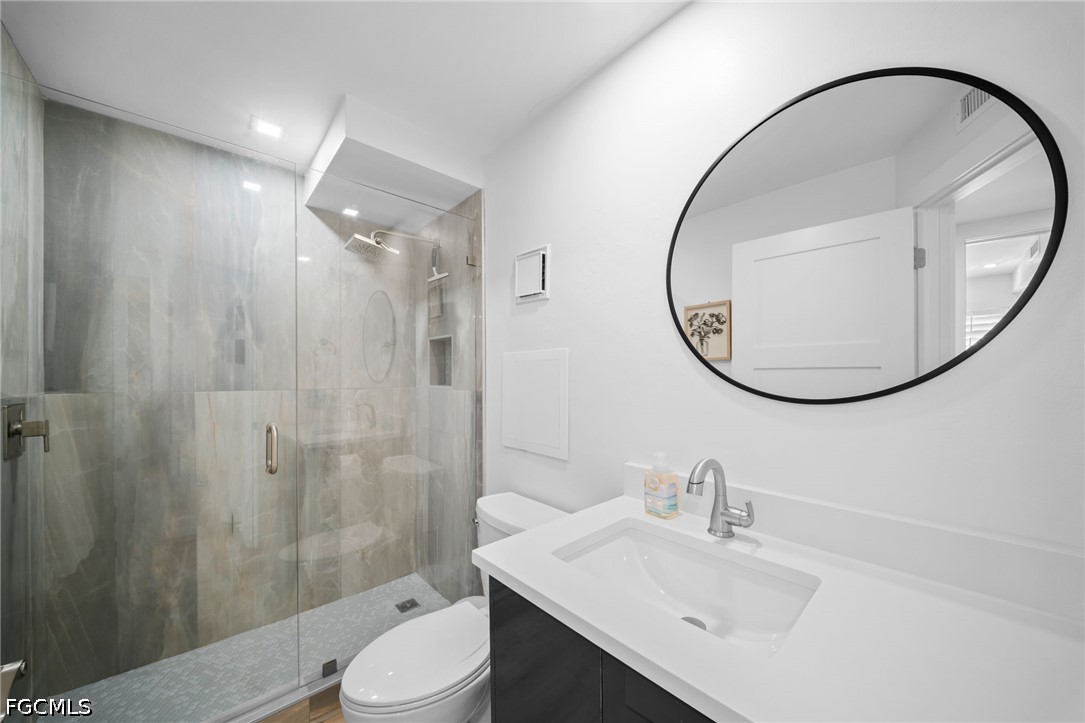 2 Bed Waterfront Home for Sale in Casa Bonita Ii, photo 15
