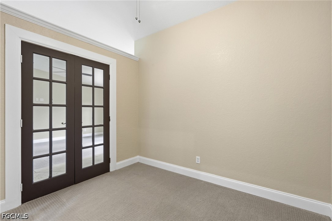 3 Bed SingleFamilyResidence for Sale in Naples, FL, $549,900 — photo 15