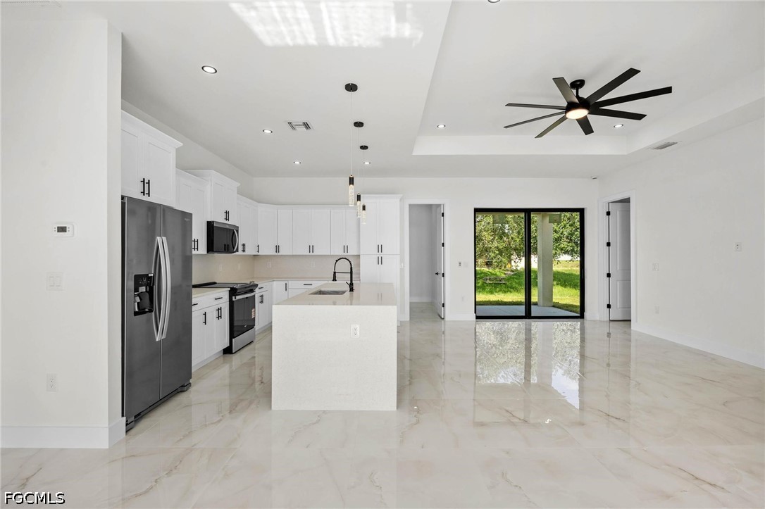 3 Bed SingleFamilyResidence for Sale in Lehigh Acres, FL — photo 15