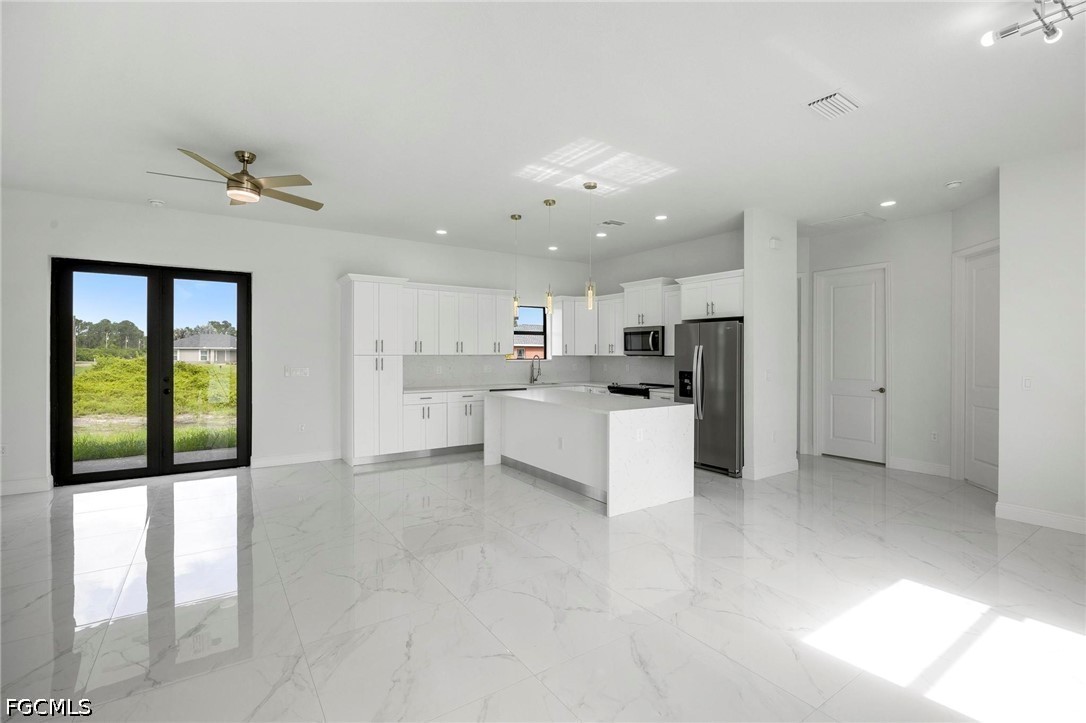 3 Bed SingleFamilyResidence for Sale in Lehigh Acres, FL — photo 15