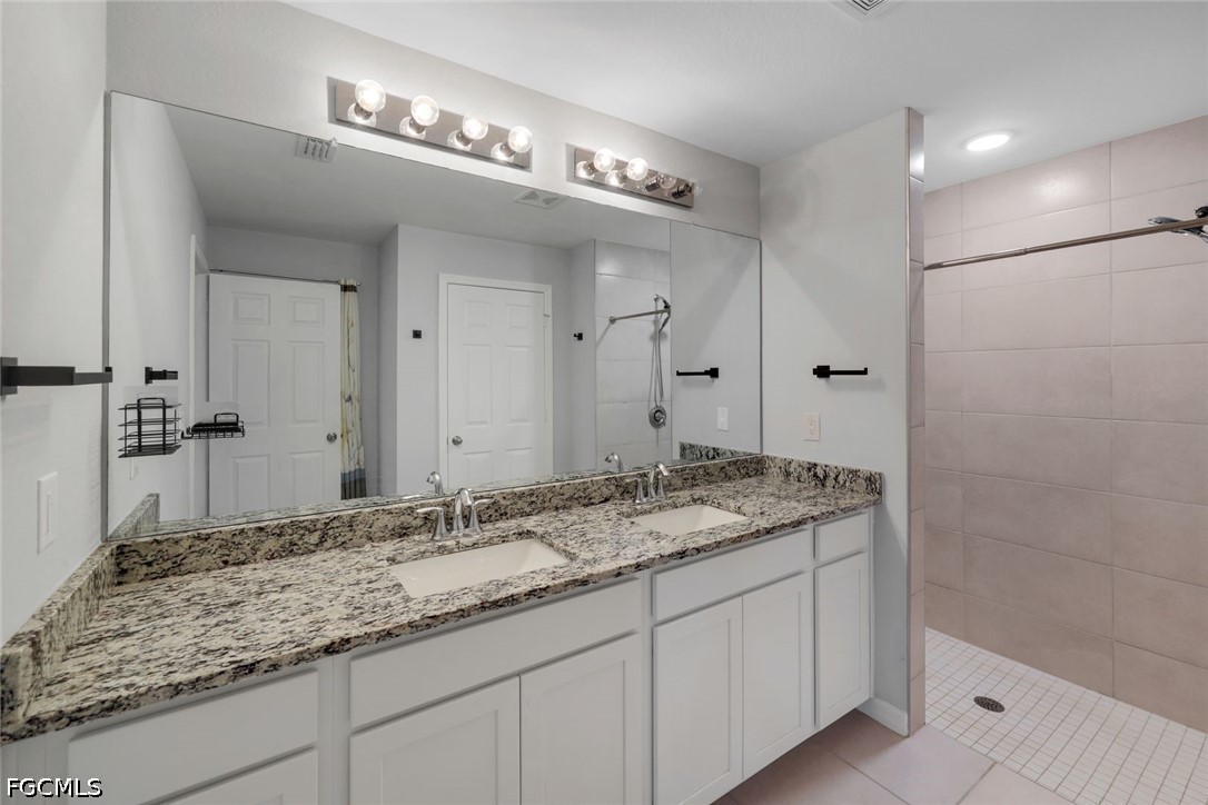 4 Bed SingleFamilyResidence for Sale in Cape Coral, FL — photo 15