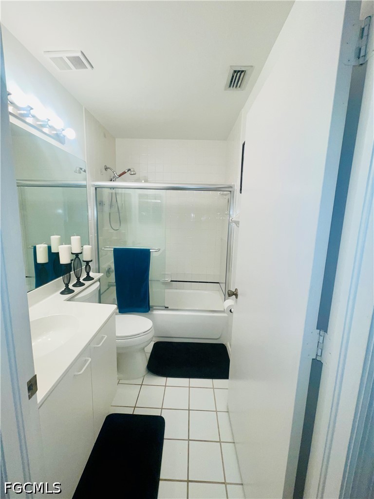 2 Bed Condominium for Sale in Emerald Lakes, photo 15