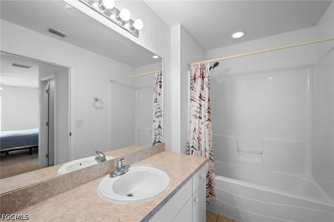 3 Bed SingleFamilyResidence for Sale in Cape Coral, FL — photo 15