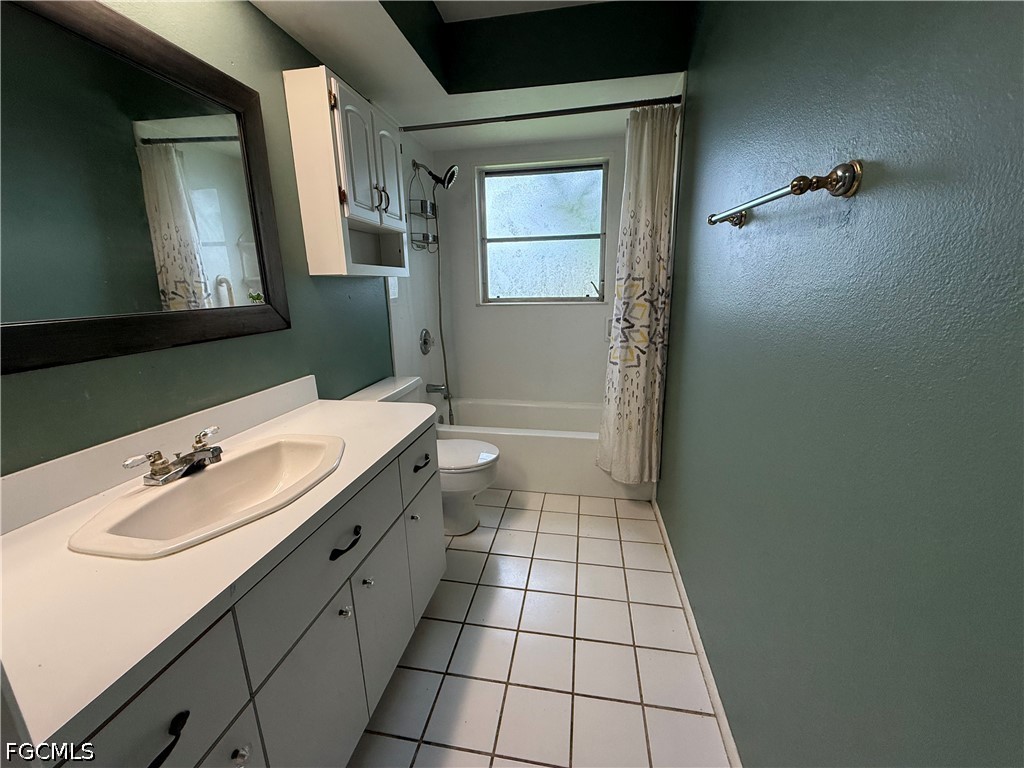 4 Bed Waterfront Home for Sale in Waterway Estates, FL — photo 15