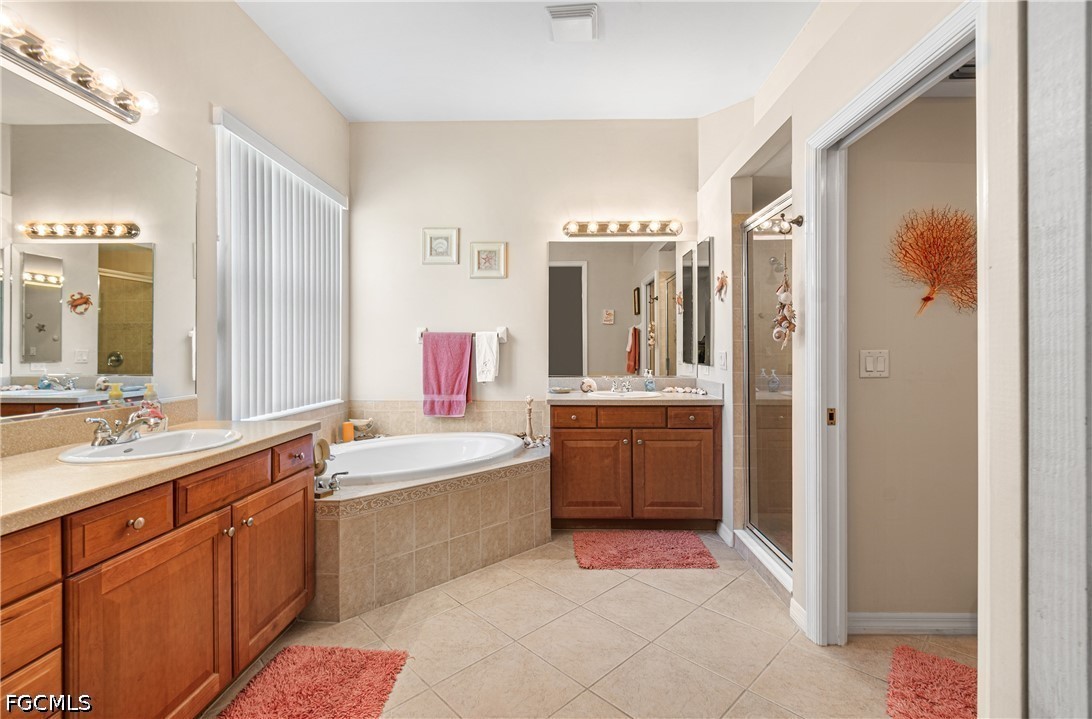 2 Bed SingleFamilyResidence for Sale in Stoneybrook, FL — photo 15