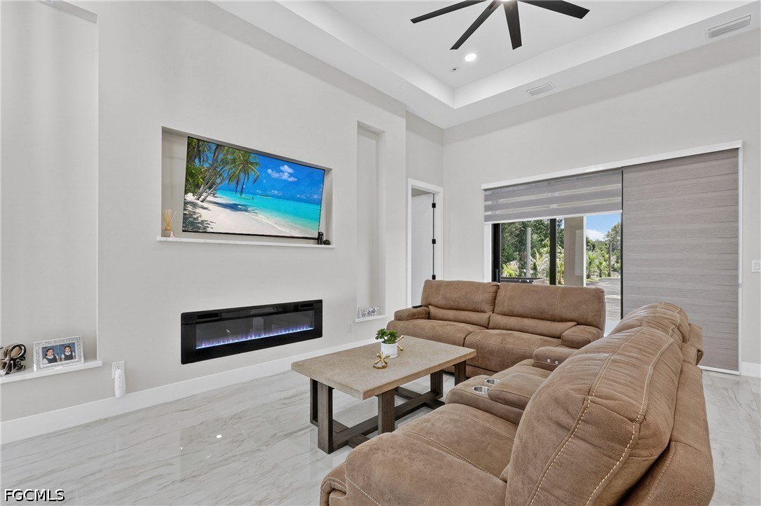 3 Bed SingleFamilyResidence for Sale in North Fort Myers, FL — photo 15