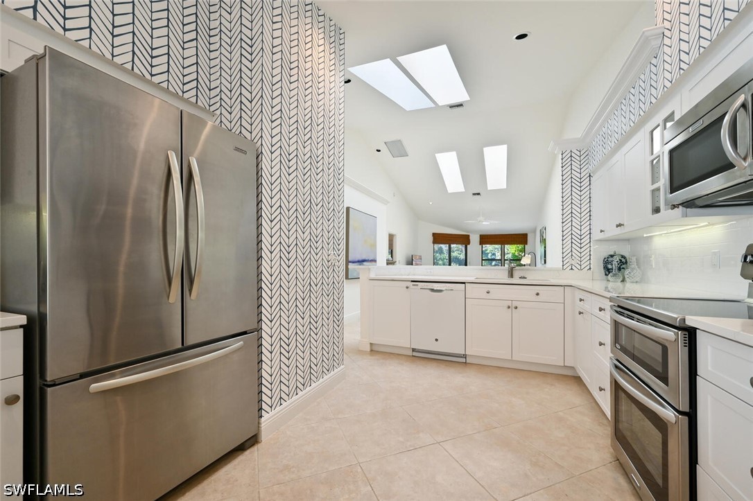 2 Bed Attached for Sale in Naples, FL — photo 15